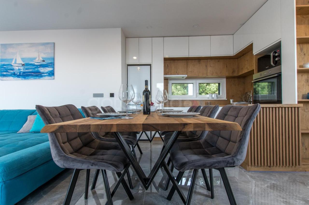 Seashell - Luxury Seaview Apartments Makarska Extérieur photo