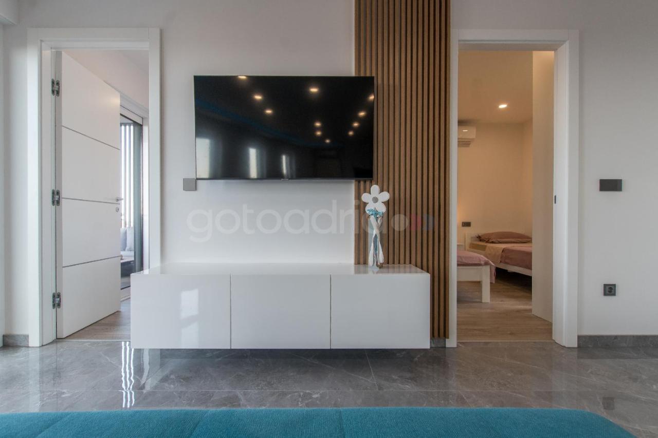 Seashell - Luxury Seaview Apartments Makarska Extérieur photo